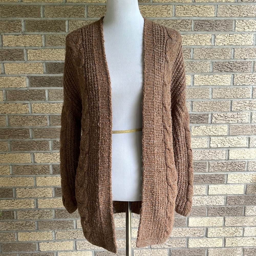 Abercrombie & Fitch Cardi Sweater: Size S